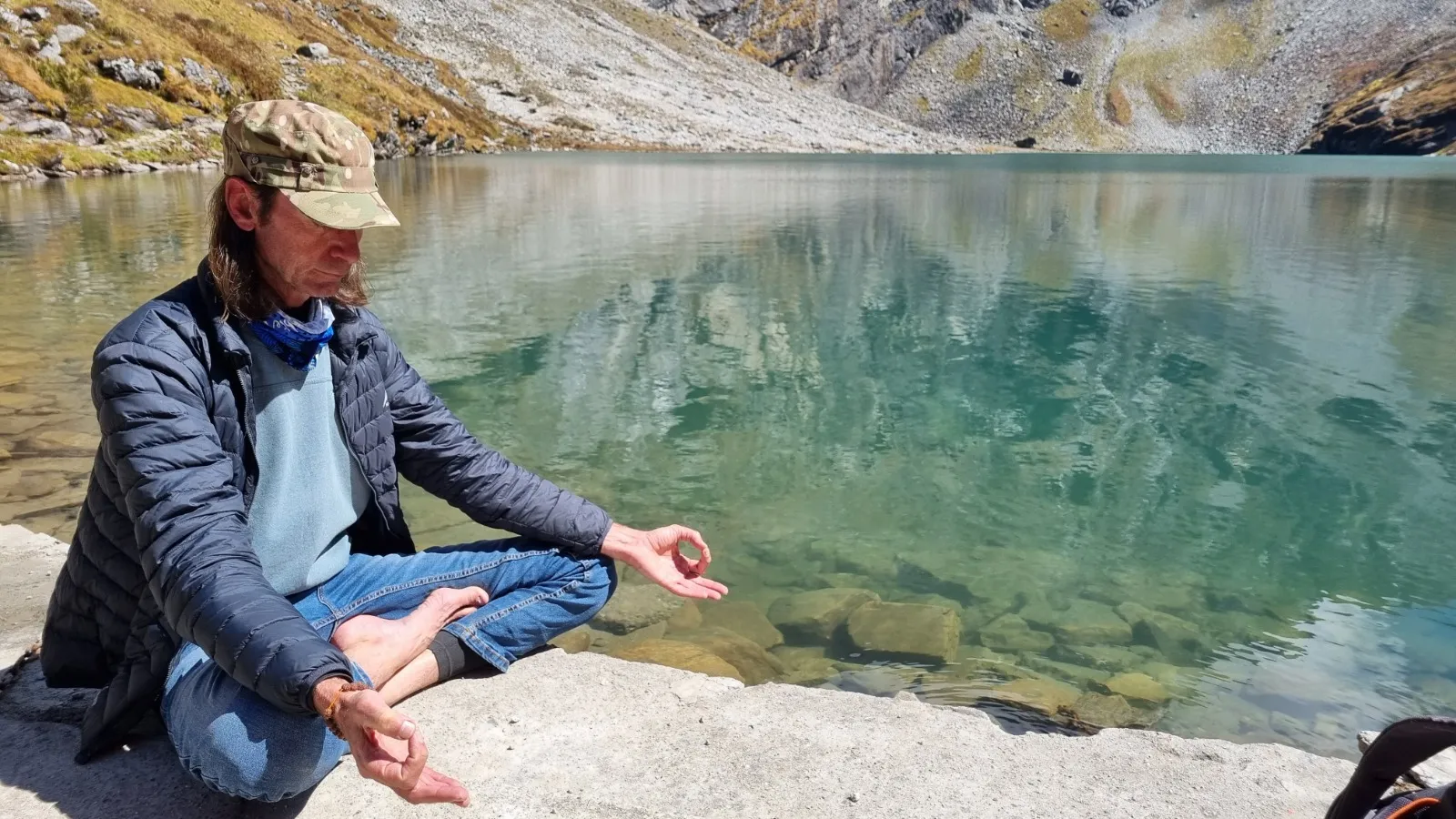 Lourens Coetzer in meditation at Hemkund Lake, in the Himalaya